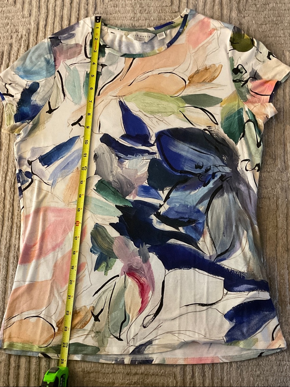 Ted Baker Libbyly Painterly Abstract Floral Fitted T-Shirt Top Blue
